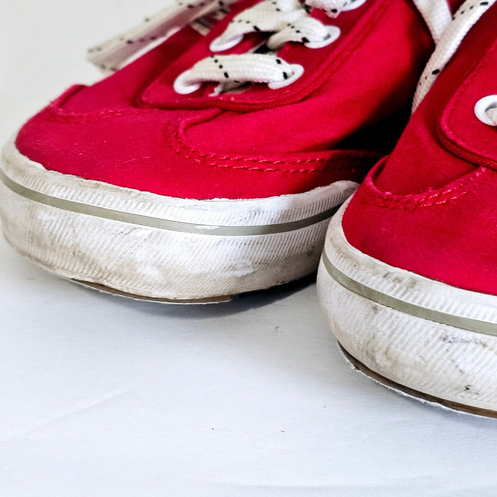 Vintage Keds Red Canvas Mule Sneakers Slip On Sporty Retro Women 6.5 Classic — image 7 of 8
